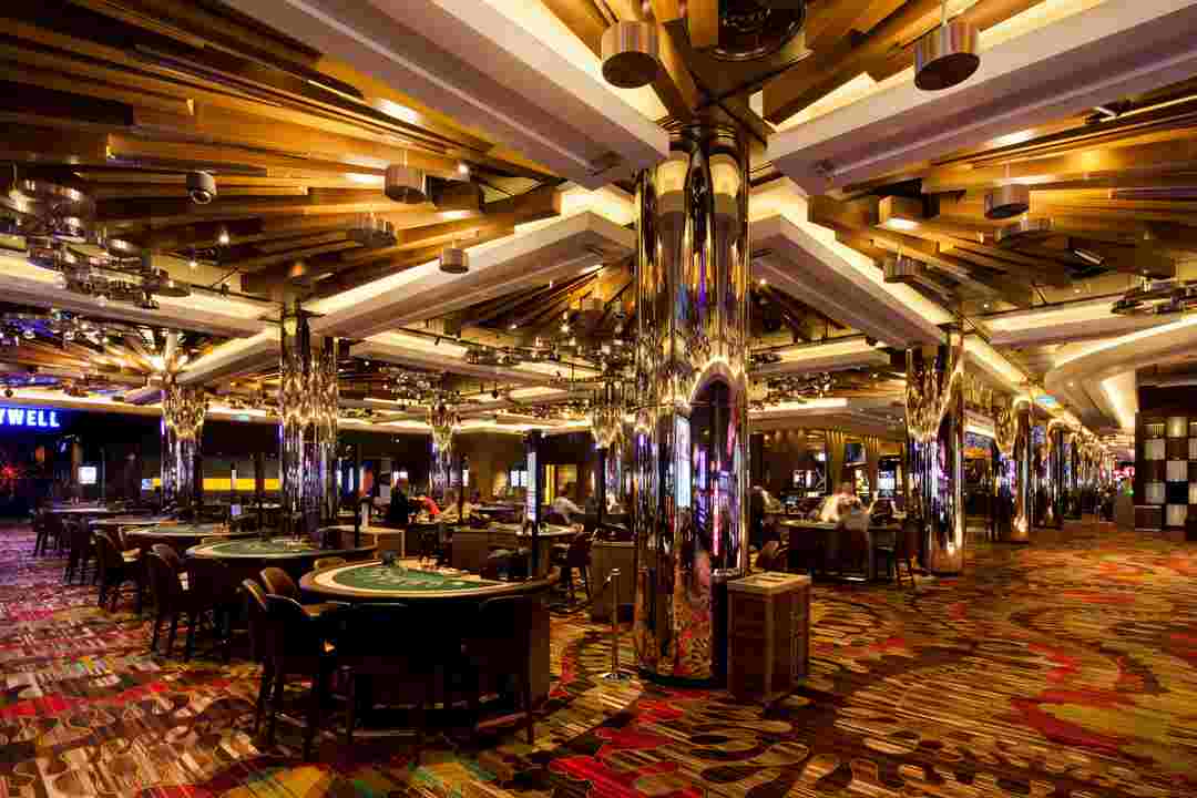 Crown Casino Bavet  được đặt trên trục đường 35FC+V9F, Krong Bavet, Cambodia
