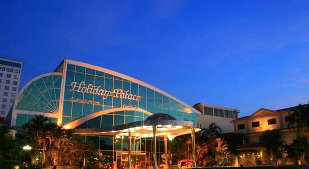 Holiday Palace Resort and Casino là khu đánh bạc nghỉ mát cực chất