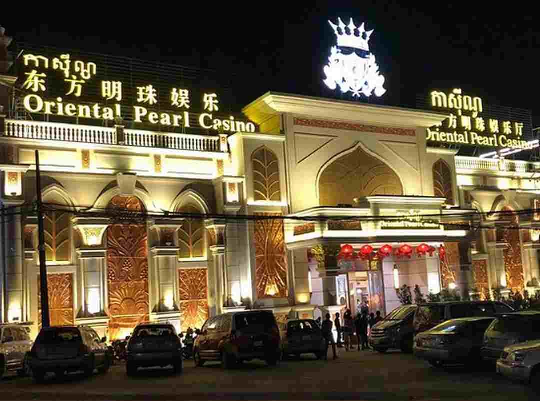 Oriental Pearl Casino nằm trên đường Tola, Preah Sihanouk 